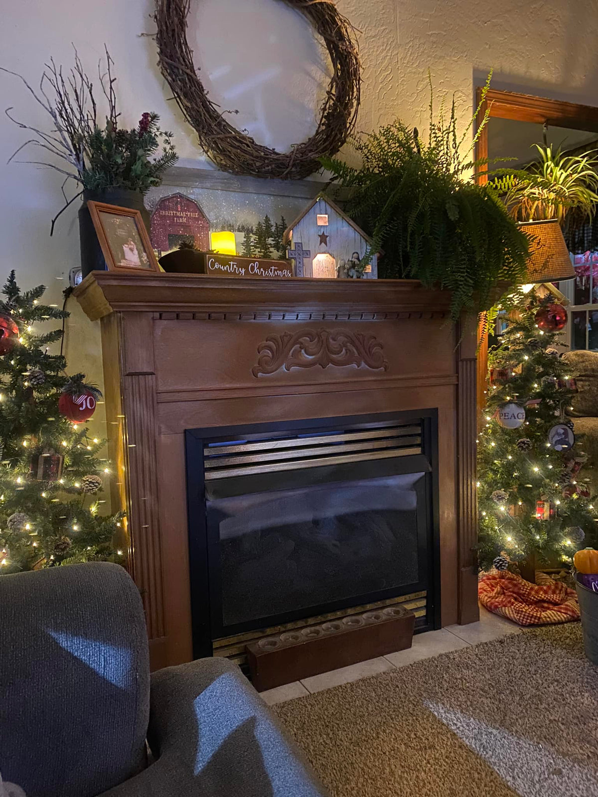 ★ Decorating for Happiness ★