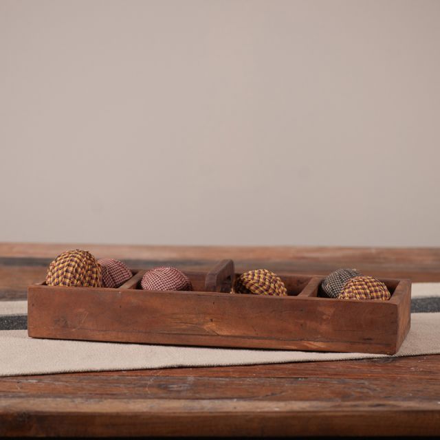 18-Inch Vintage Wooden Brickmold with Handle