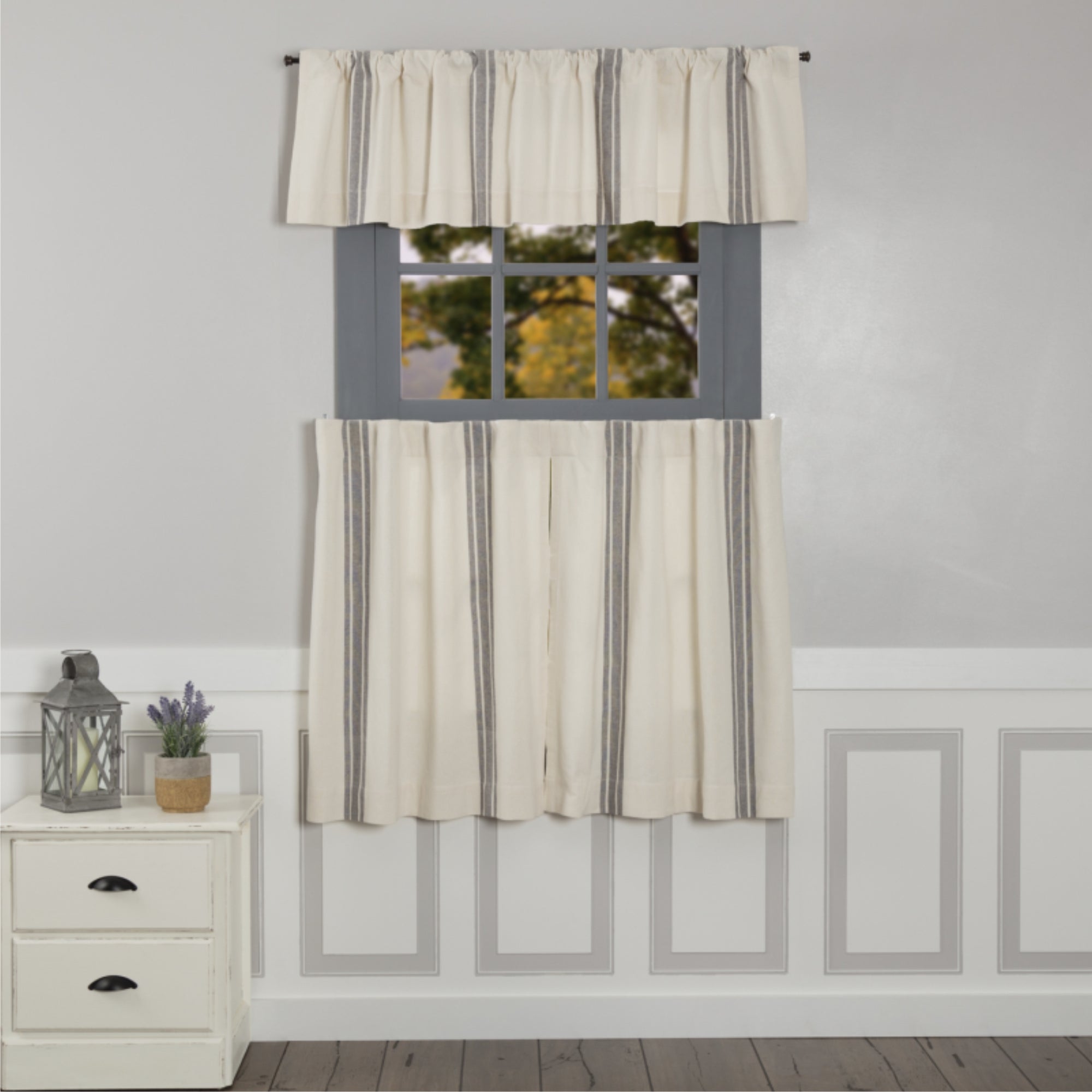 Market Place Gray Grain Sack Stripe Tier Set of 2 36Lx36W