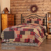 Wyatt King Quilt Set; 1-Quilt 105Wx95L w/2 Shams 21x37