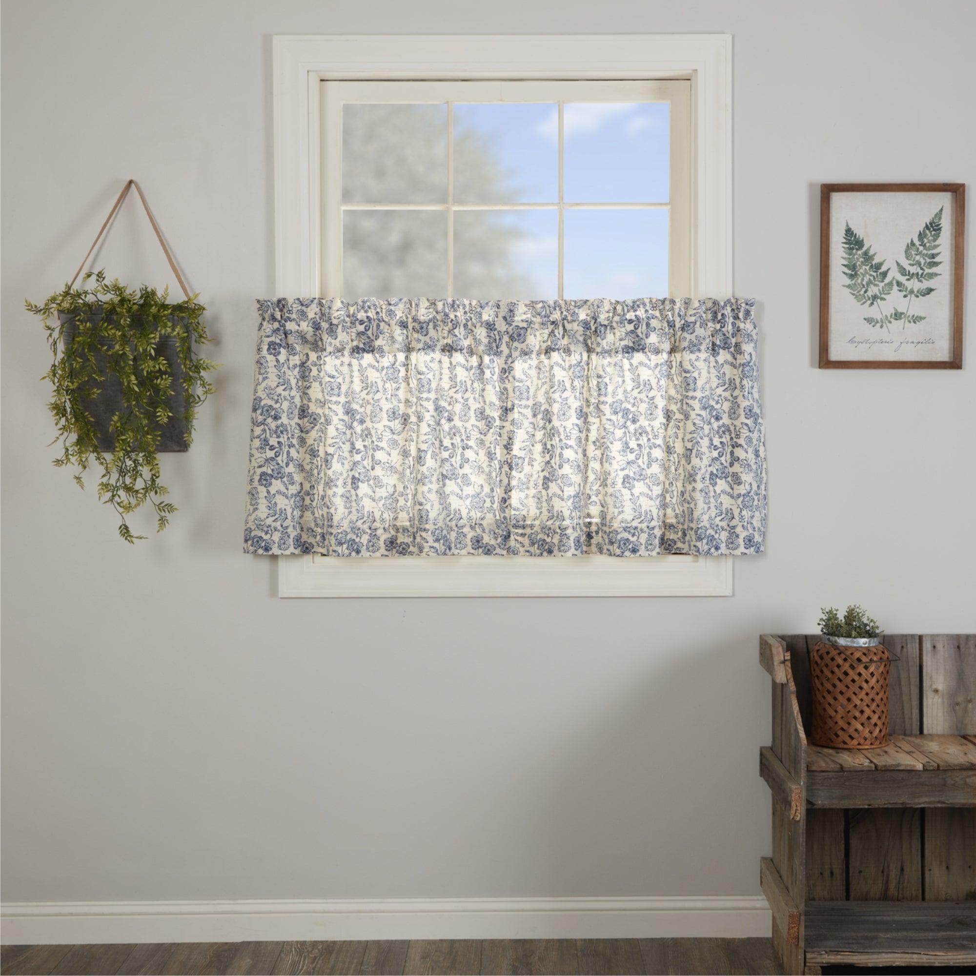 Doylestown Floral Tier Set of 2 24Lx36W