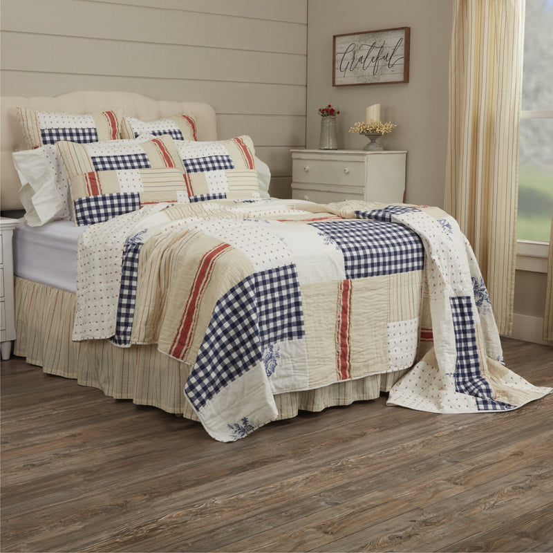 Betsy King Quilt 95Lx105W