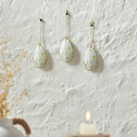 Spring In Bloom Metal Daisies Egg Ornament Set of 3 4x2.5 **BACKORDERED UNTIL JANUARY 2025**