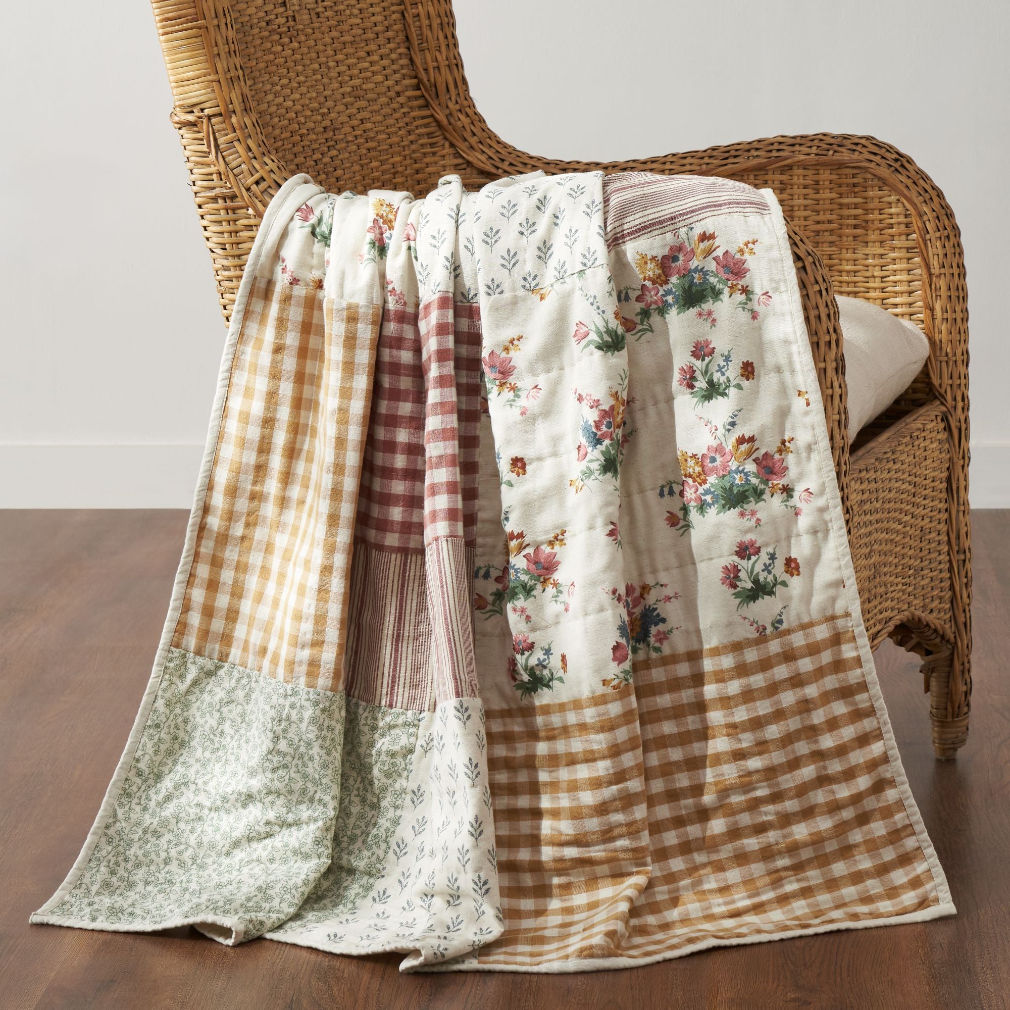 Rosehill Cottage Floral Patchwork Cotton Throw - 50x60 Dusty Rose & Natural Lightweight Summer Quilt