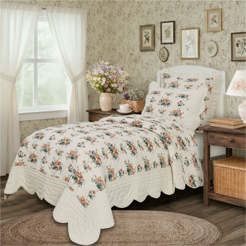 Rosehill Cottage Floral Scalloped Cotton Twin Quilt Set - 3-Piece - Dusty Rose & Natural