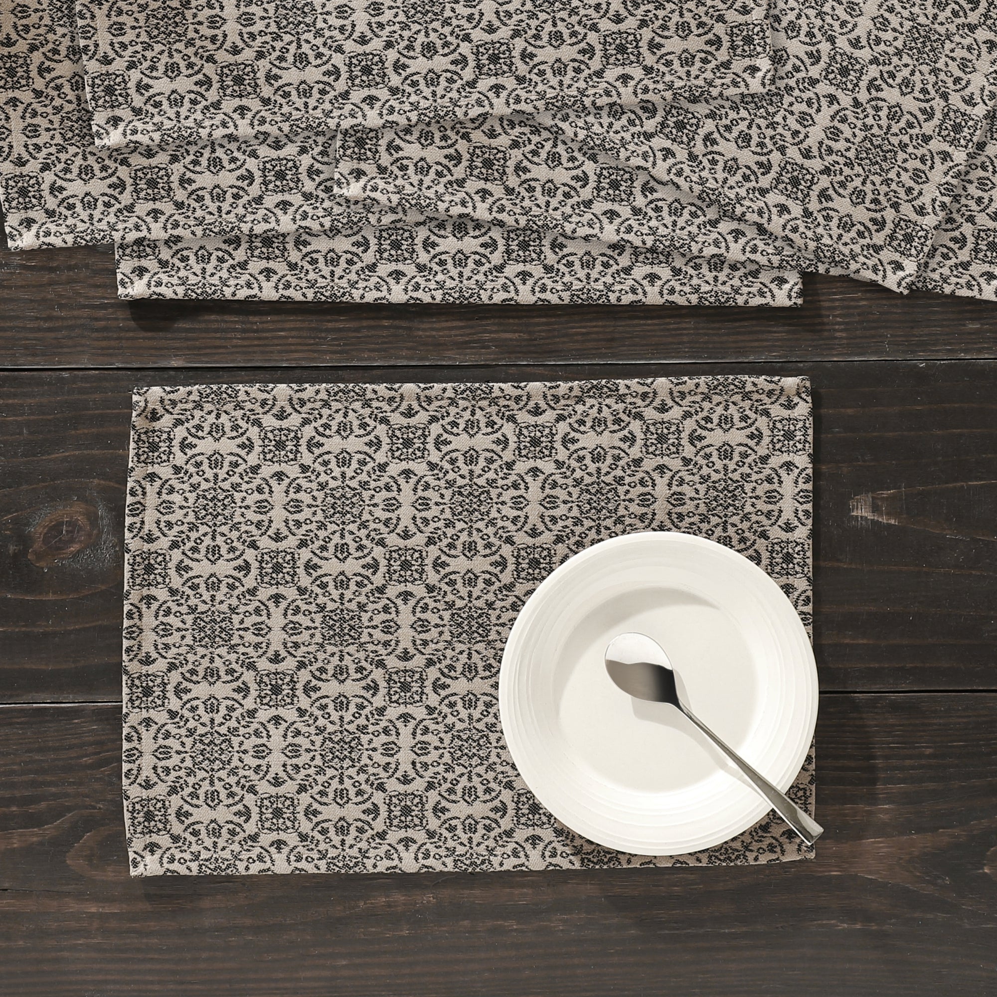 Custom House Black Tan Jacquard Placemat Set of 6 13x19