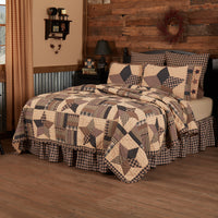 Bingham Star Twin Quilt 70Wx90L **BACKORDERED UNTIL DECEMBER 2024**