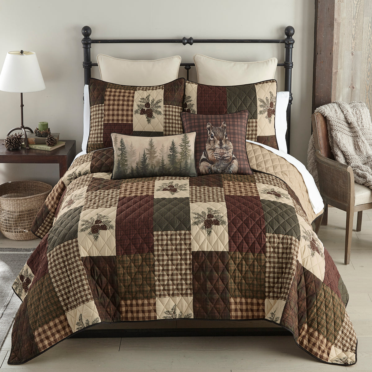Donna Sharp Pine Panels Quilted Collection