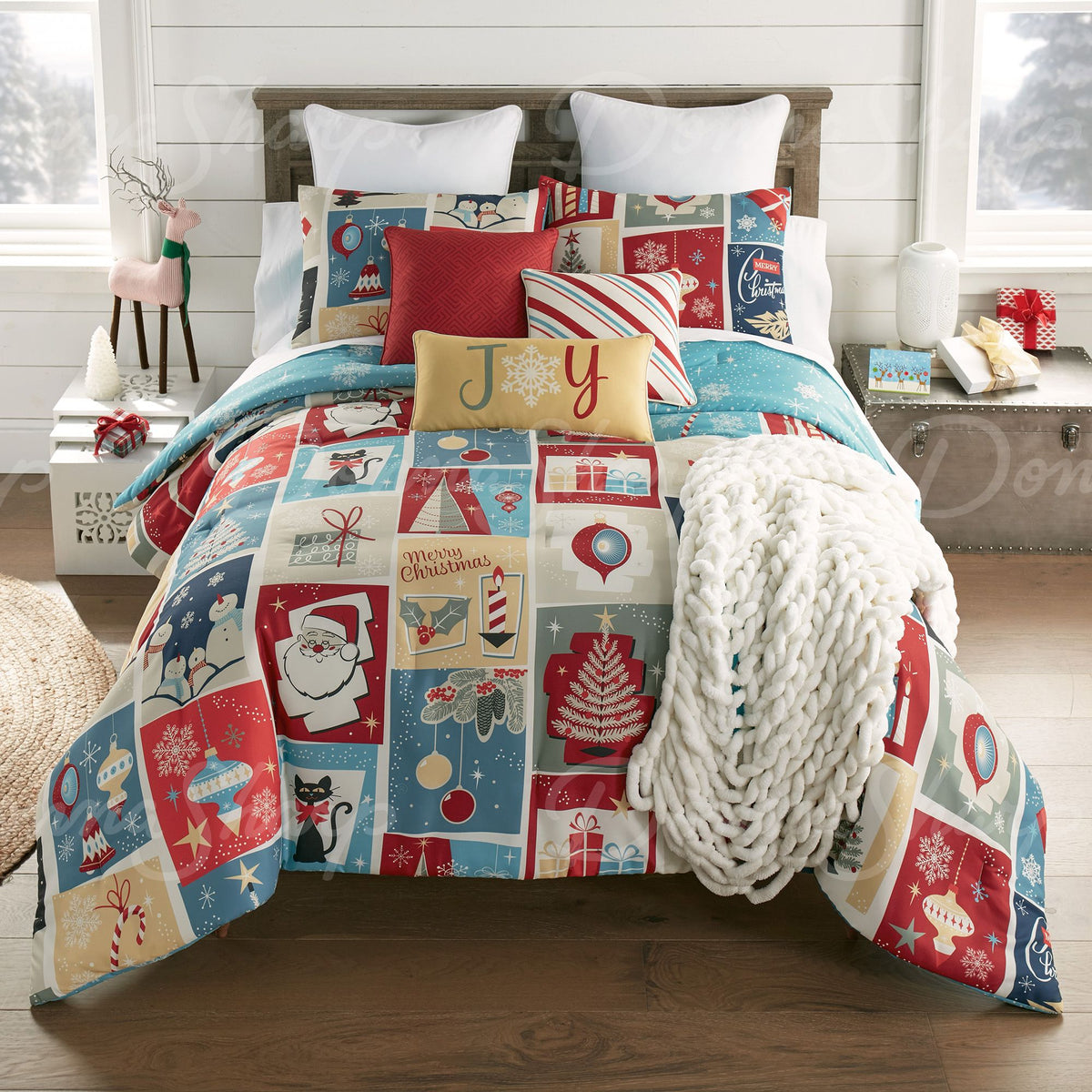 Retro Christmas Comforter Collection