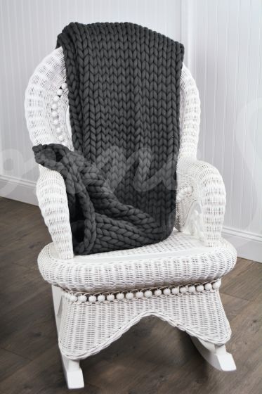 Chunky Knit Throw ~ Charcoal
