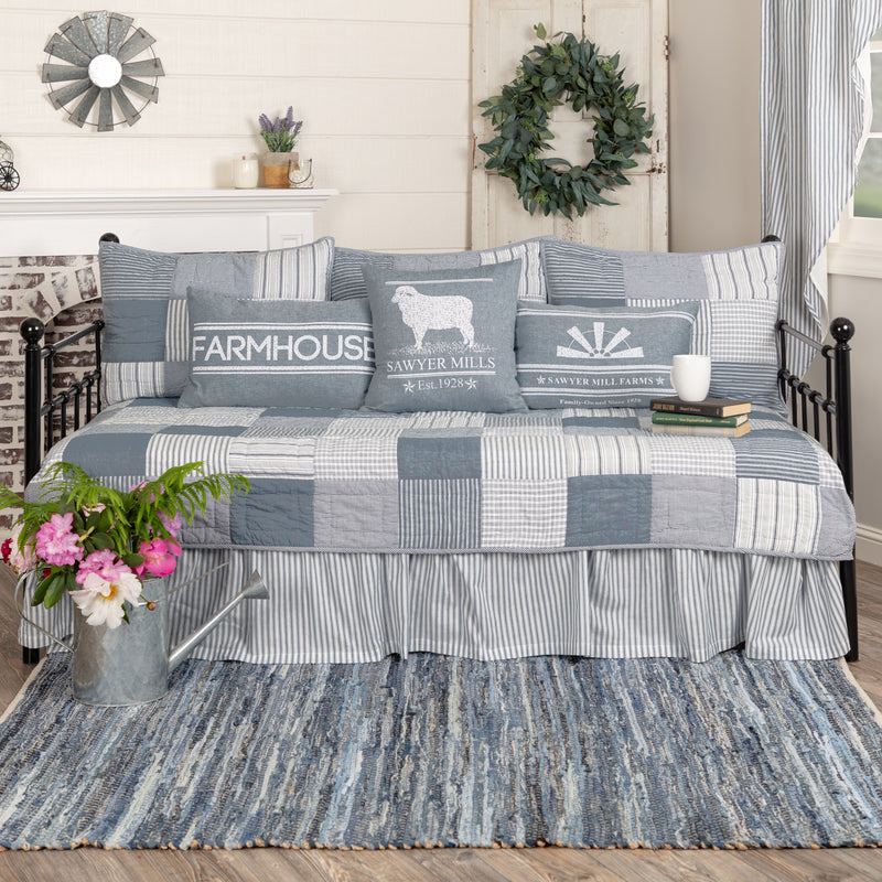 Copy of Sawyer Mill Blue 5pc Daybed Set