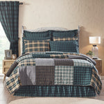 Pine Grove King Quilt 105Wx95L