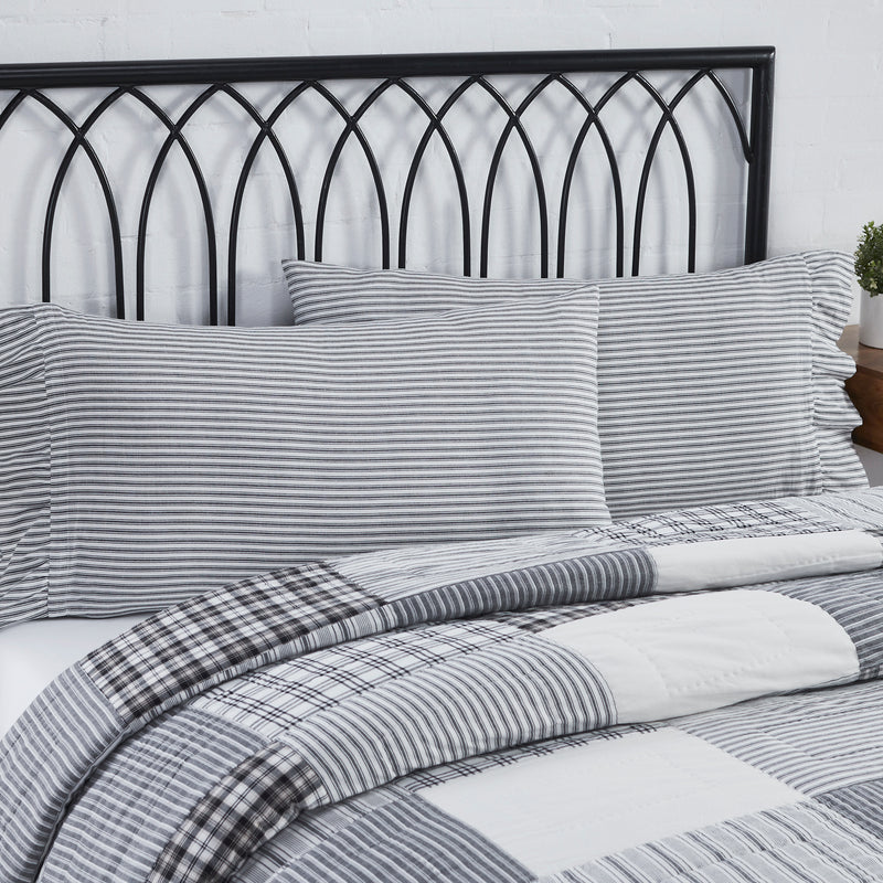 Sawyer Mill Black Ruffled King Pillow Case Set of 2 21x36+4